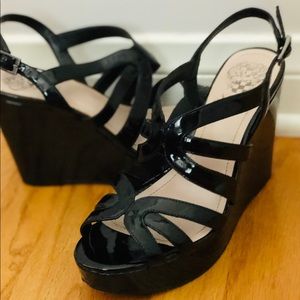 Black Platform Sandal VINCE CAMUTO